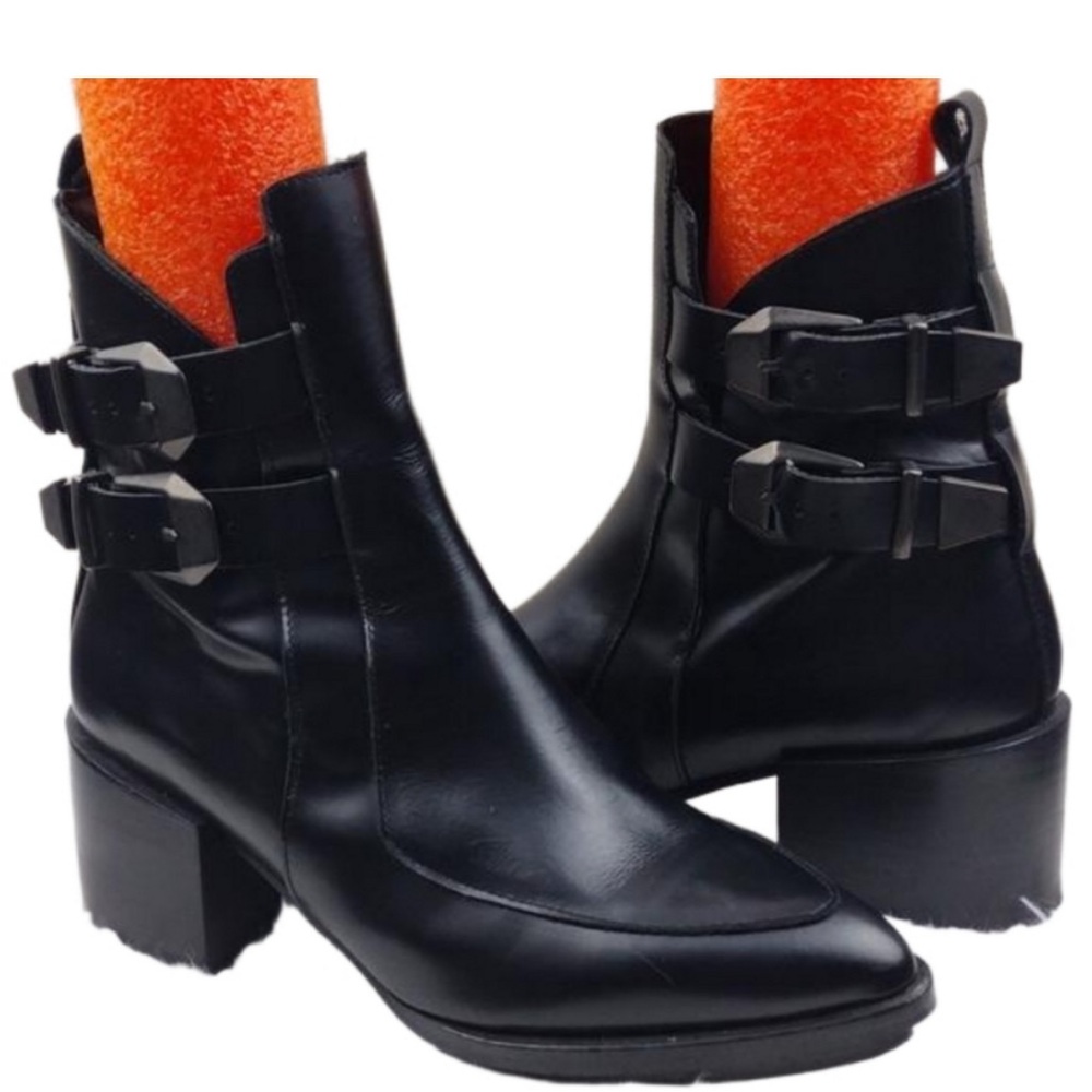 Zara Trafaluc Black Leather Two Buckle Pointed-Toe Blocked Heel Moto Ankle Boot - Picture 2 of 13